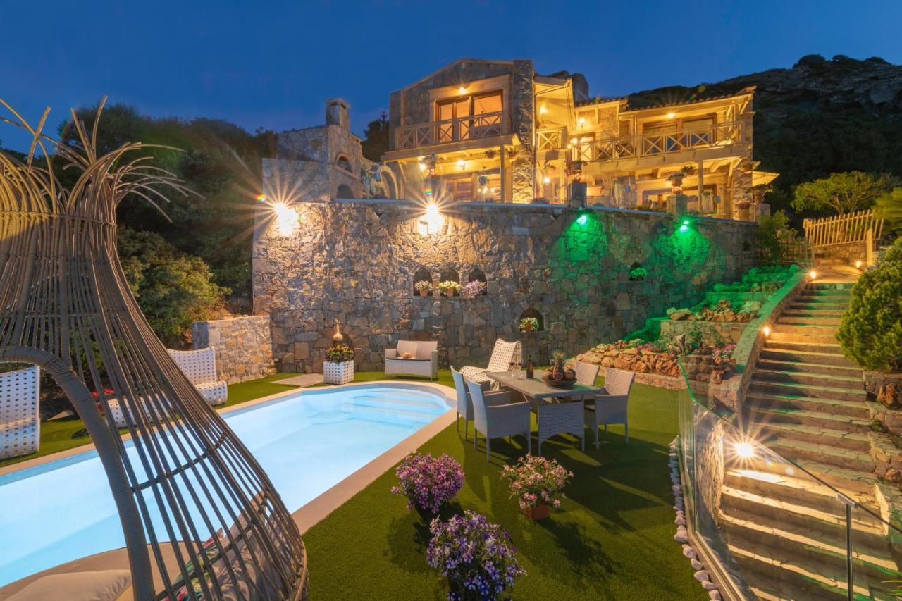 Felini Palace อาเยีย เปลาเยีย ภายนอก รูปภาพ